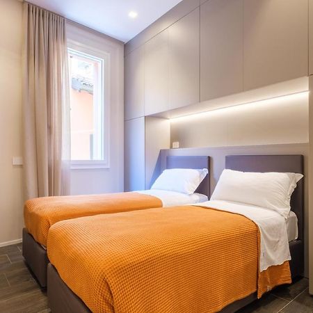 Golden Suite By Studio Vita Bologna Buitenkant foto