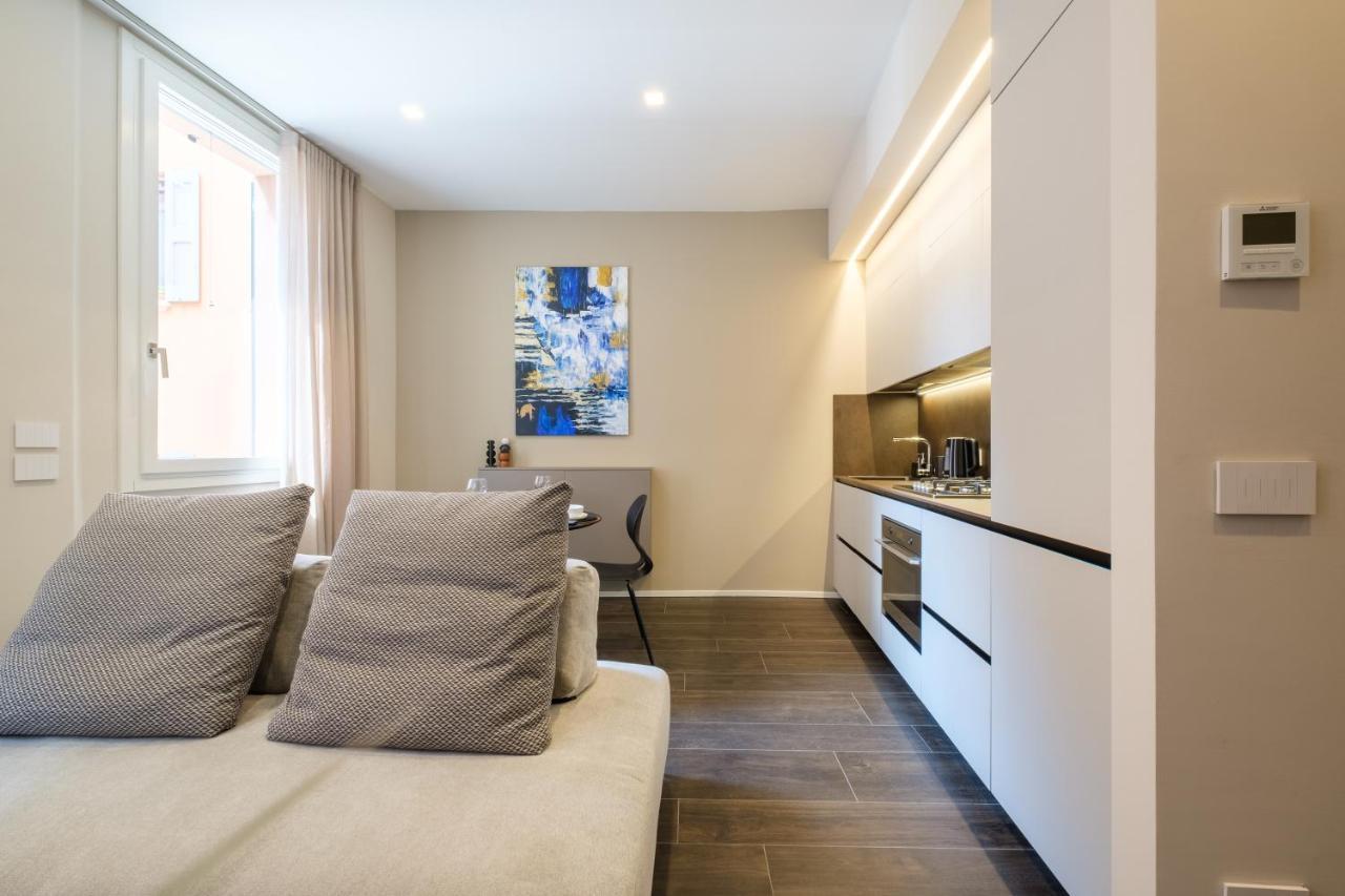 Golden Suite By Studio Vita Bologna Buitenkant foto