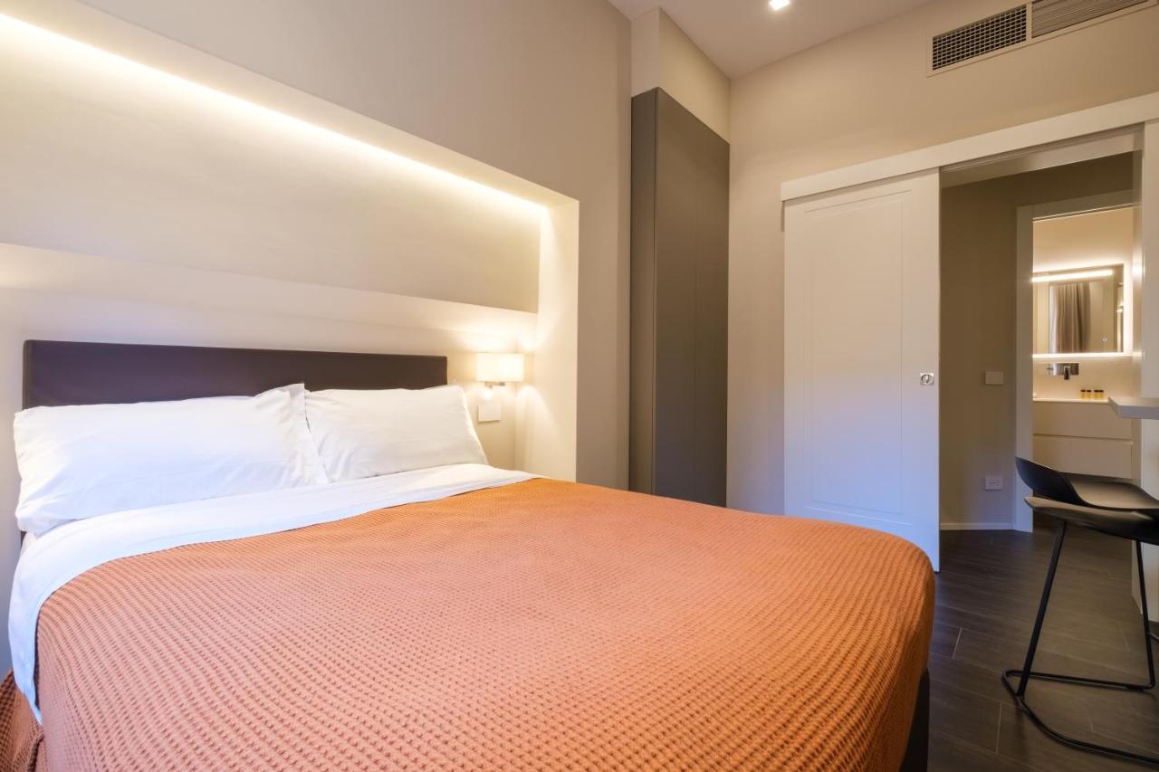 Golden Suite By Studio Vita Bologna Buitenkant foto