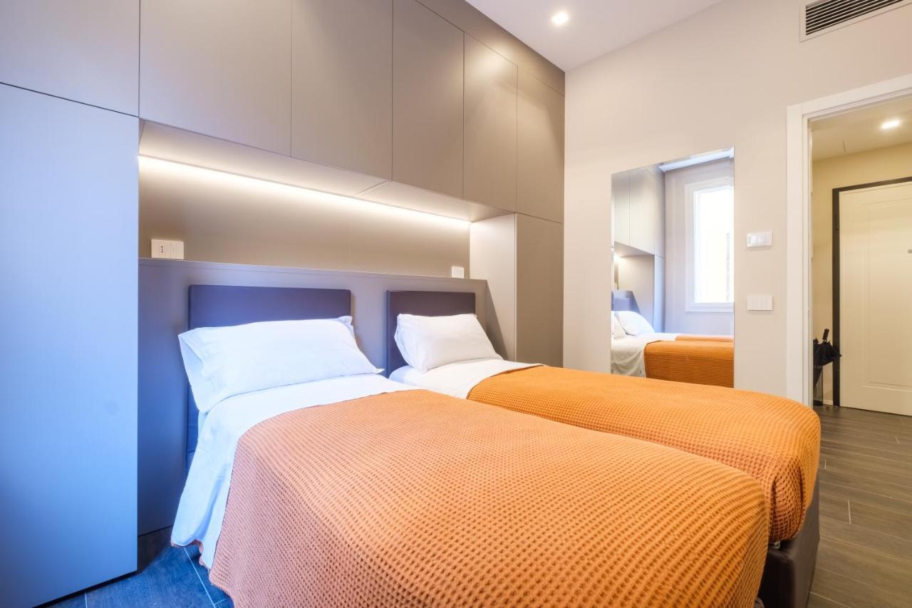 Golden Suite By Studio Vita Bologna Buitenkant foto