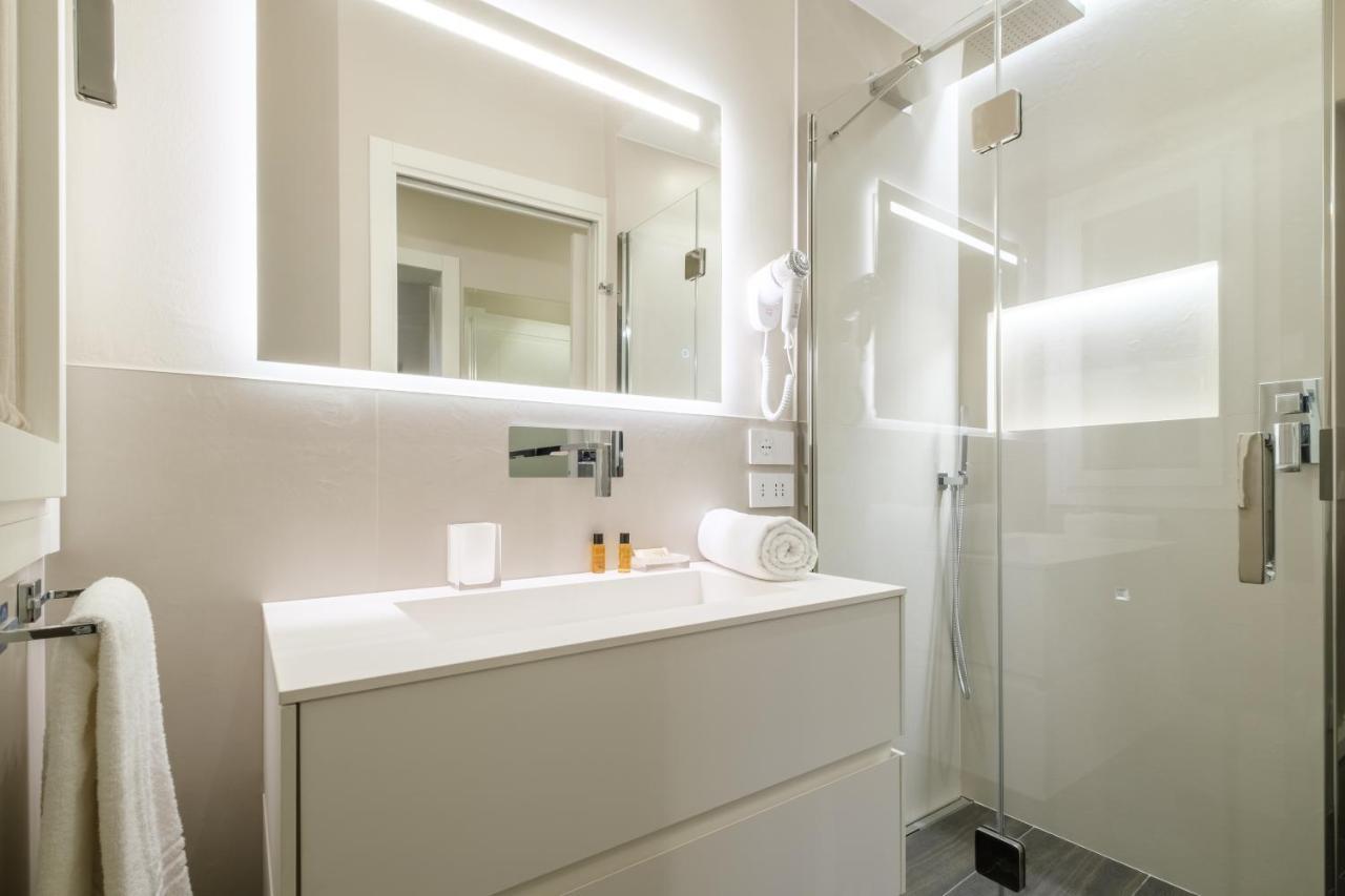 Golden Suite By Studio Vita Bologna Buitenkant foto