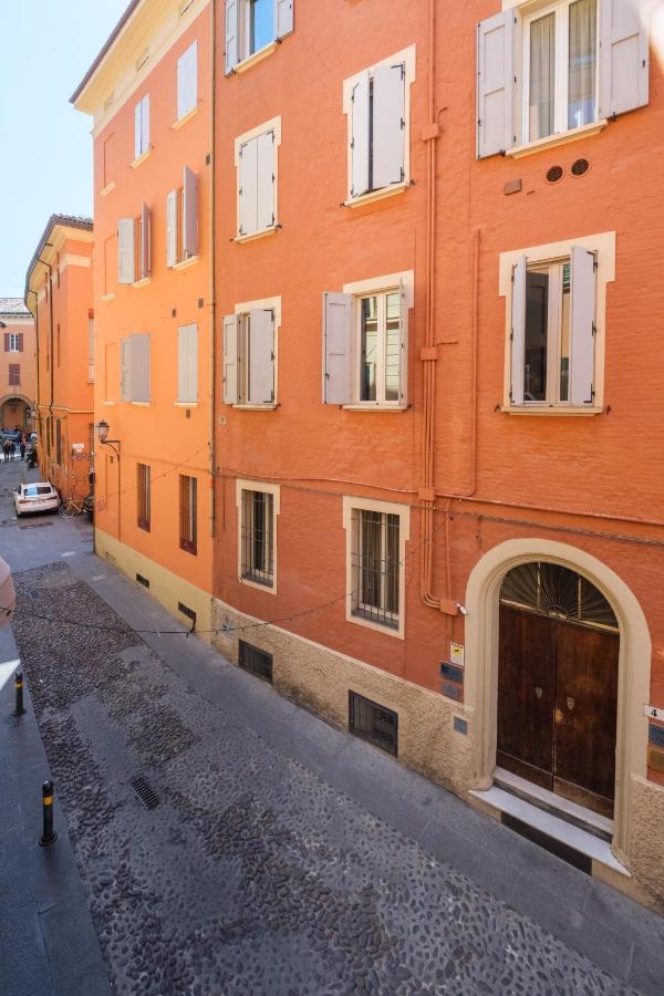 Golden Suite By Studio Vita Bologna Buitenkant foto
